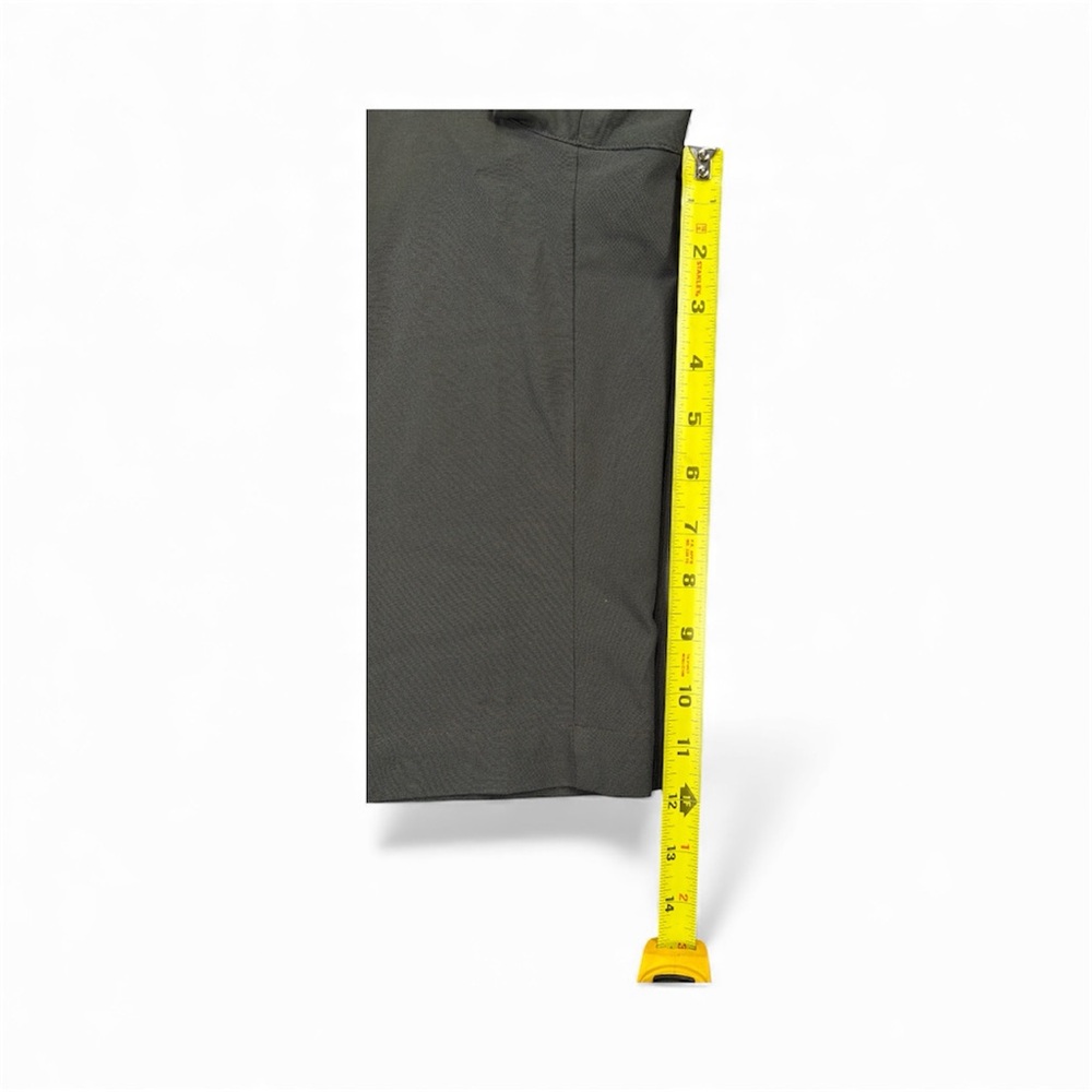 Nike Gold Tour‎ Gray Dri Fit Shorts - Picture 6 of 6